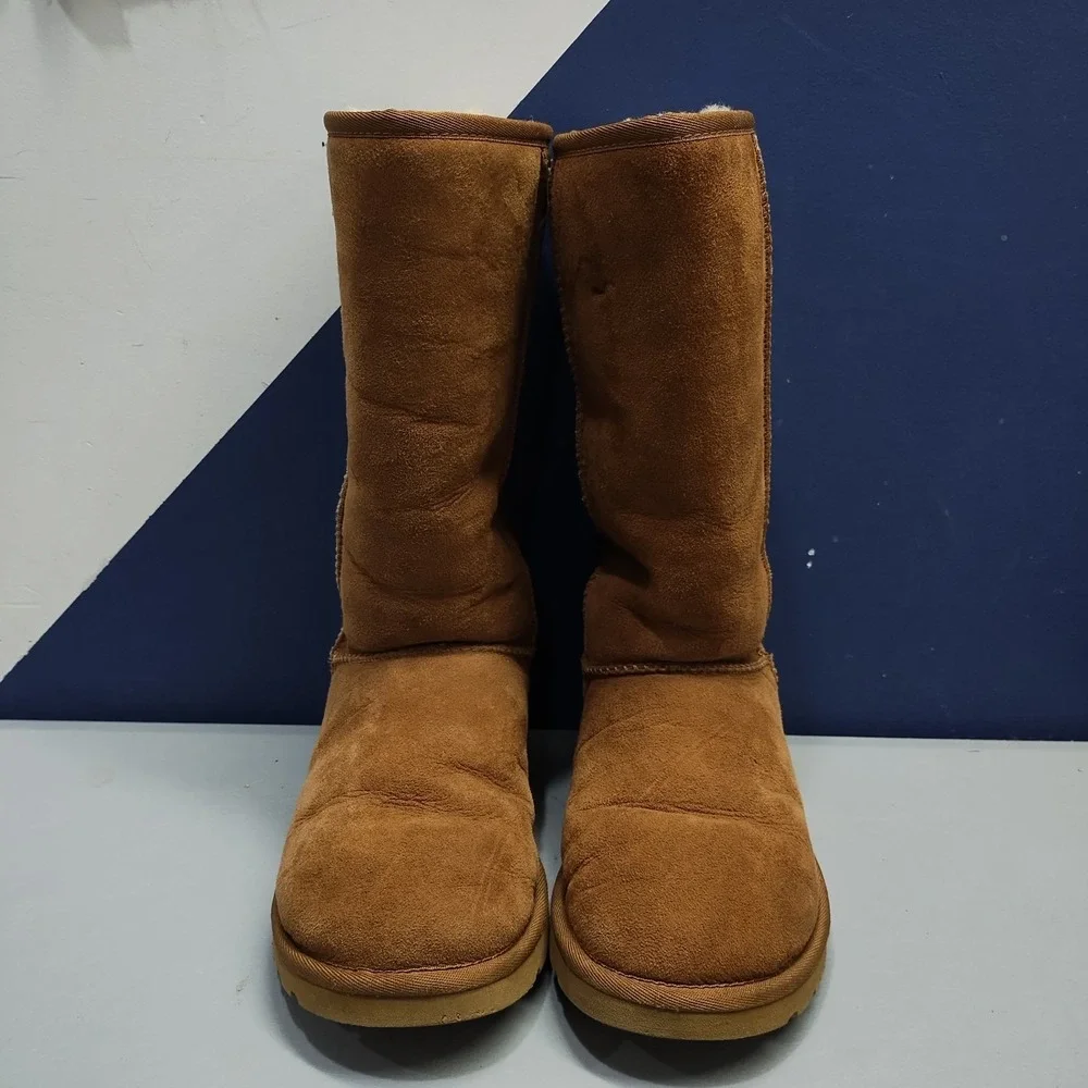 UGG Tasman Classic Tall Winter Boots Womens US 6 Brown Sheepskin Lined Round Toe